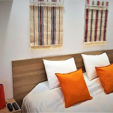 Arts Guest House -Beautiful Villa For 6 Persons فيليكو ترنوفو المظهر الخارجي الصورة