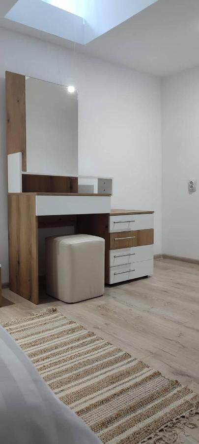 Arts Guest House -Beautiful Villa For 6 Persons فيليكو ترنوفو المظهر الخارجي الصورة